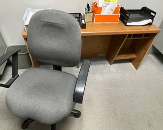 Office / computer chairs 