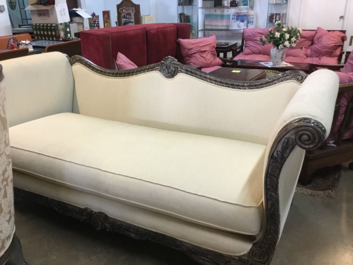 Antique Sofa/Chair set, Bassett Sofa/Chair,... starts on 9/9/2023