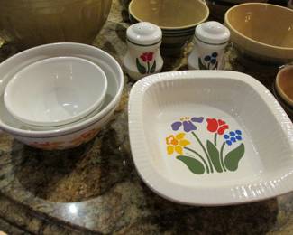 Nina dishware