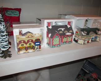 Department 56 village houses