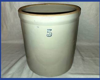 5 Gallon Crock in Excellent Condition