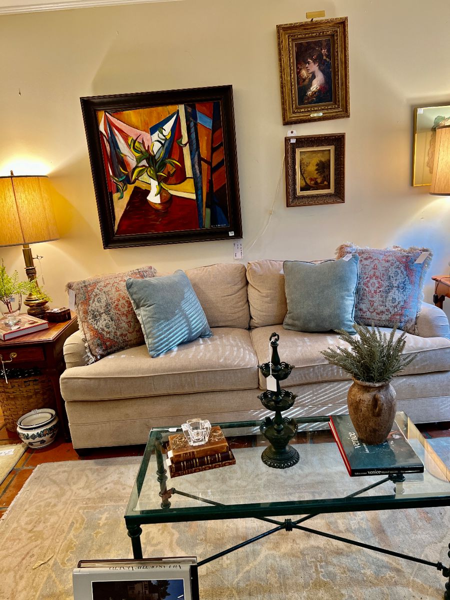 Bender Estate Sale in Springhill in Mobile, AL starts on 9/15/2023