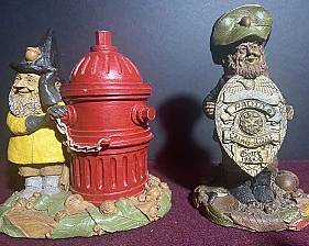 Paddy #64 (signed), Fireplugger #51 by T.Clark/Cairn studio