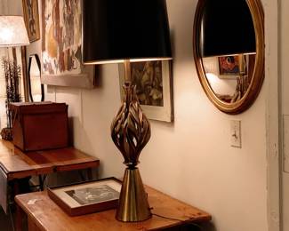 Hollywood Regency Brass Laurel Leaf Table Lamp