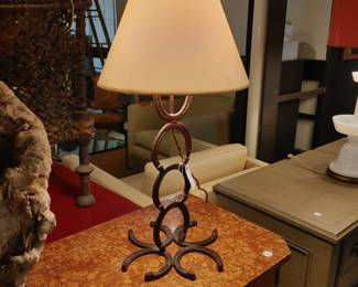 Iron Horseshoe Table Lamp