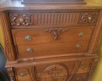 Antique dresser (part of a three piece bedroom set).