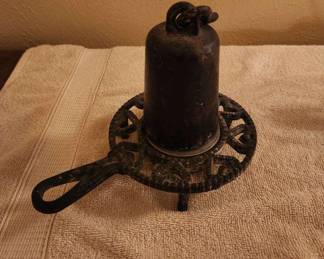 Cast iron weight and pot rest