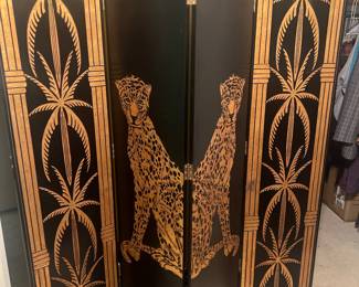 Screen with Leopard print 