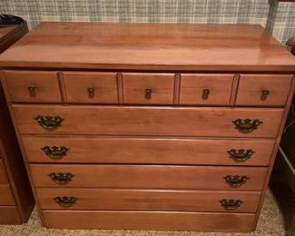 30”(h) x 36”(w) x 18”(d)