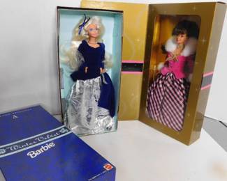 Avon Exclusive Barbies. (2)