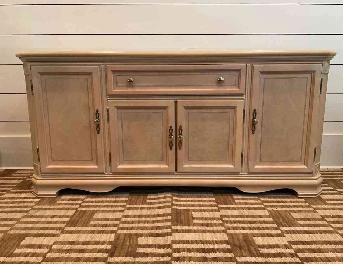 001 Light Wood Cabinet With Ornate Knobs