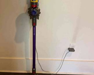 Dyson Cordless Vacuum 