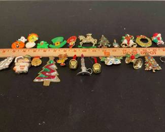 Holiday Pins