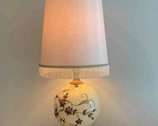 Vintage Floral Lamp