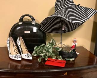With these shoes and hat, fancy fun awaits!