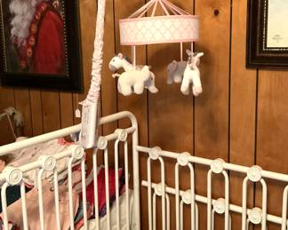 Baby bed mobile
