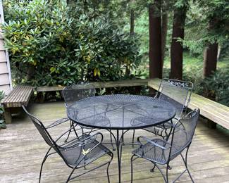 Wrought iron patio set 
Item Location
Outside kitchen area 