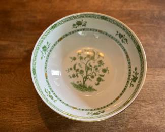 Haviland limoge bowl 
Item Location 
Main Floor Living Room 