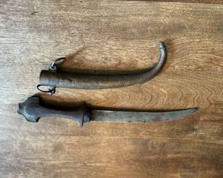 Arabian dagger 