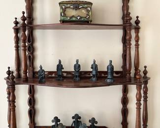 What-not wall shelf 
Item Location
Living Room Main Floor 