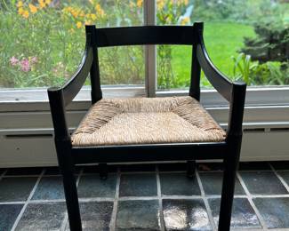 Modern rush seat 
Item Location
Entryway 