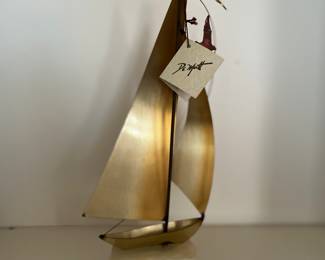 Demott Sailboat 
Item Location
Main Floor Living Room 