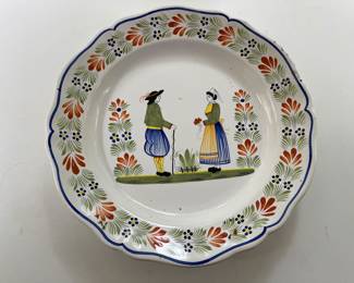 Quimper wall plate 
Item Location
Main floor dining room