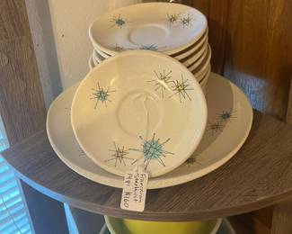 Franciscan Starburst plates