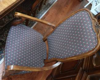 View  of  dining  room  chair.  Thee  are  6  chairs.