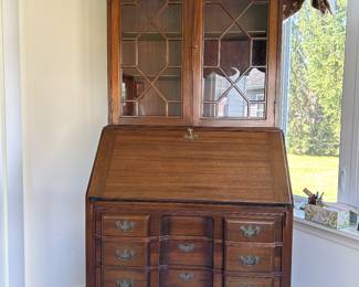 Chippendale Style Block Front Secretary Bookcase