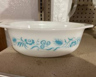 Pyrex Promotional Turquoise Blue "Meadow" 043 1.5 Qt. Oval Casserole