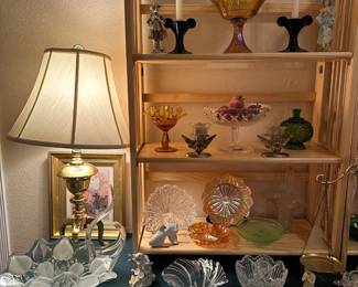 Close-up. I need to straighten the lampshade.