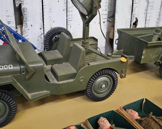 GI JOE JEEP AND TRAILER