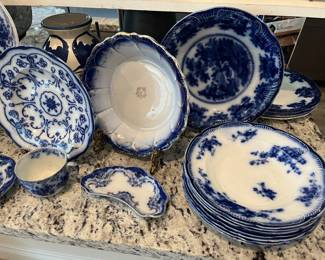 Lots of fine, lovely pieces!