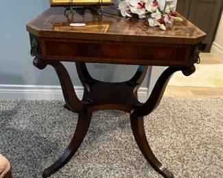 Antique Duncan Phyfe parlor table with marquetry inlaid top