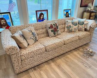 Long 4-cushion sofa