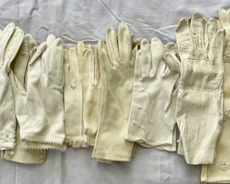 Assorted vintage gloves