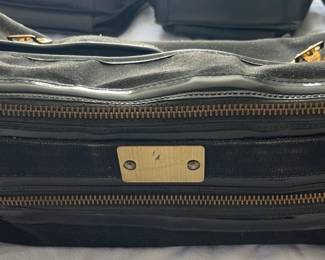Dopp Kit Front