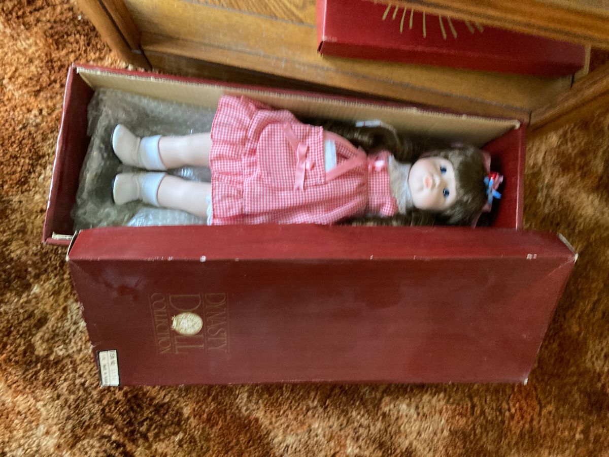 Richland Vintage Estate starts on 9/14/2023