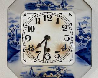 Delft wall Dutch Scene Porcelain clock