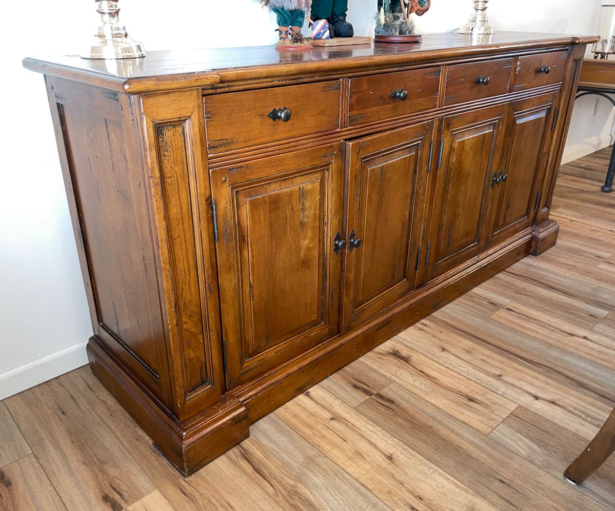 Lake St. Louis Estate Sale by PIYP in Lake Saint Louis, MO starts on 10