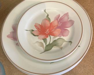 Corelle Set Dishes