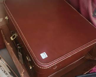 vintage leather suitcase, like new