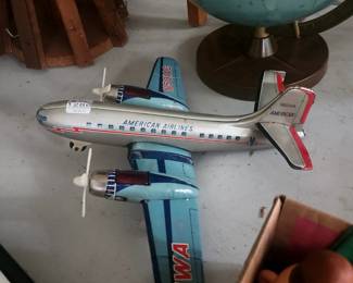 vintage tin toys