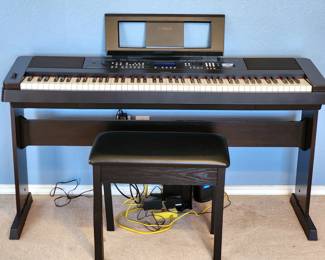 Yamaha Electric Piano DGX 650