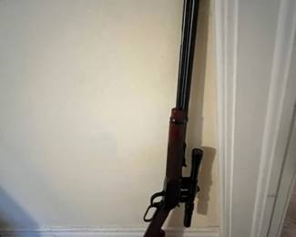 Winchester Model 9422 XTR in excellent condition! This is Serial # F403XXX so, according to the internet, it was made in 1979.