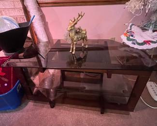 Wood/glass TV stand