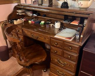 Roll top desk and chair