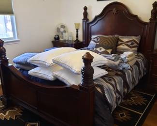 Queen Adjustable bed