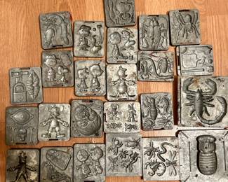 Lot of Thing Maker Metal Molds by Mattel (60s) and some by Toymax (90s)